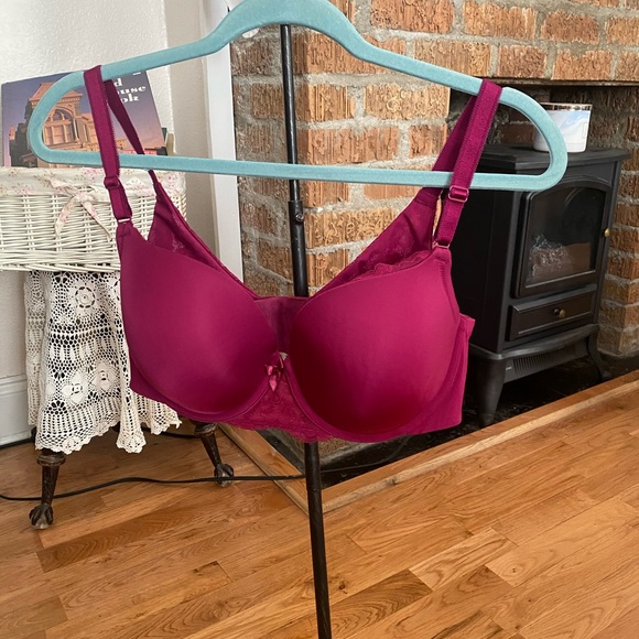 NWOT Torrid Curve Back Smoothing Bra size 40C - Picture 15 of 16